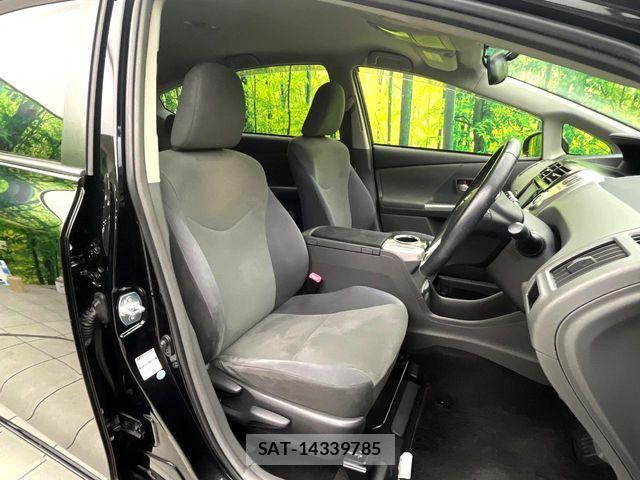 Toyota PRIUS ALPHA 2014-06 8563276-7