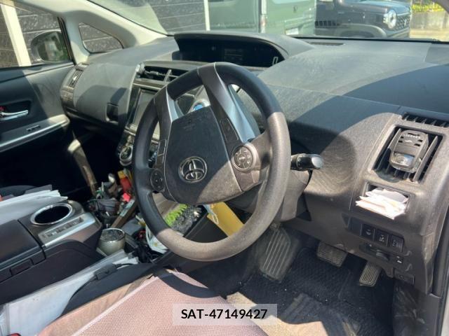 Toyota PRIUS ALPHA 2016-03 8563283-9