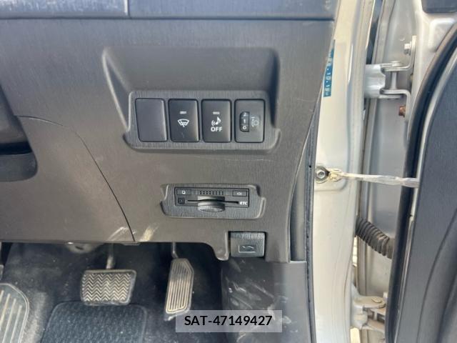 Toyota PRIUS ALPHA 2016-03 8563283-11