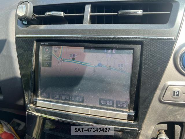 Toyota PRIUS ALPHA 2016-03 8563283-17