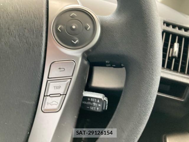 Toyota PRIUS ALPHA 2019-03 8563274-12