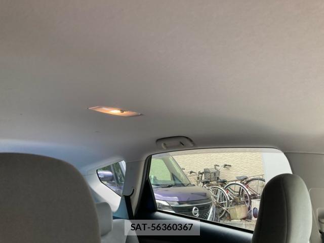 Toyota PRIUS ALPHA 2013-07 8563286-11