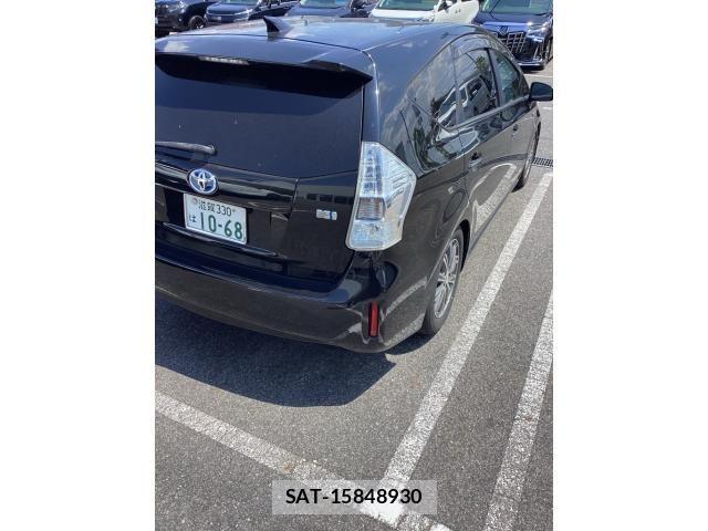 Toyota PRIUS ALPHA 2014-05 8563288-1