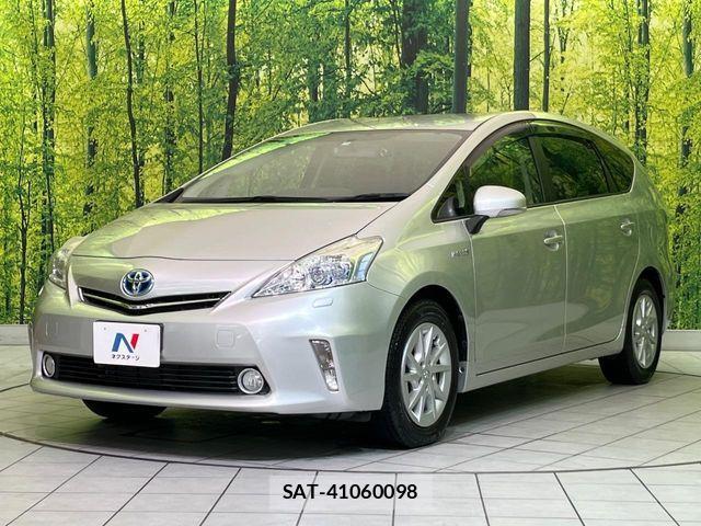 Toyota PRIUS ALPHA 2012-07 8563275-15