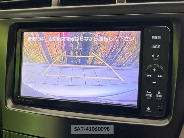 Toyota PRIUS ALPHA 2012-07 8563275-3