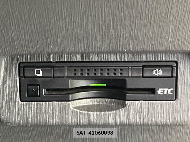 Toyota PRIUS ALPHA 2012-07 8563275-6