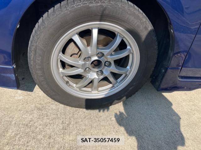 Toyota PRIUS ALPHA 2012-04 8563293-7