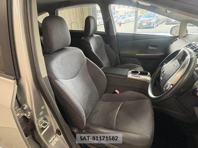 Toyota PRIUS ALPHA 2011-06 8563284-7
