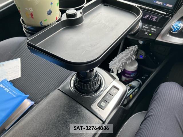 Toyota PRIUS ALPHA 2014-12 8563277-18