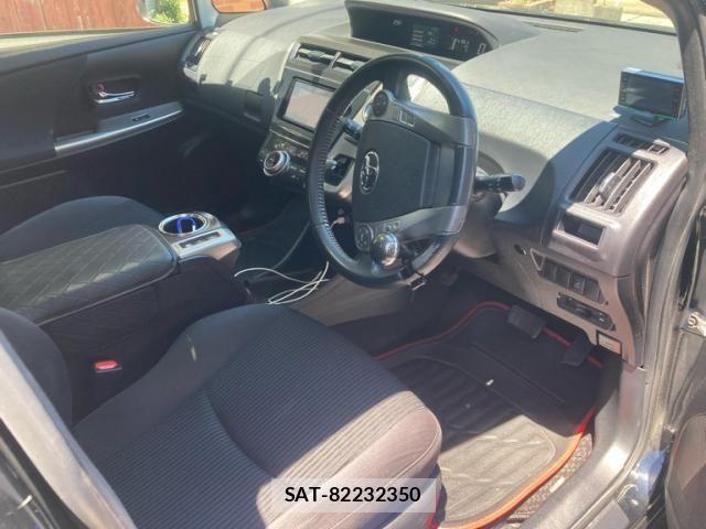 Toyota PRIUS ALPHA 2015-01 8628502-10