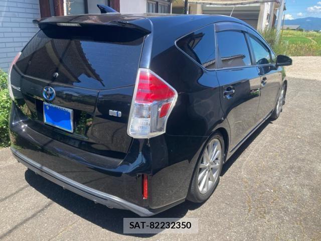 Toyota PRIUS ALPHA 2015-01 8628502-2