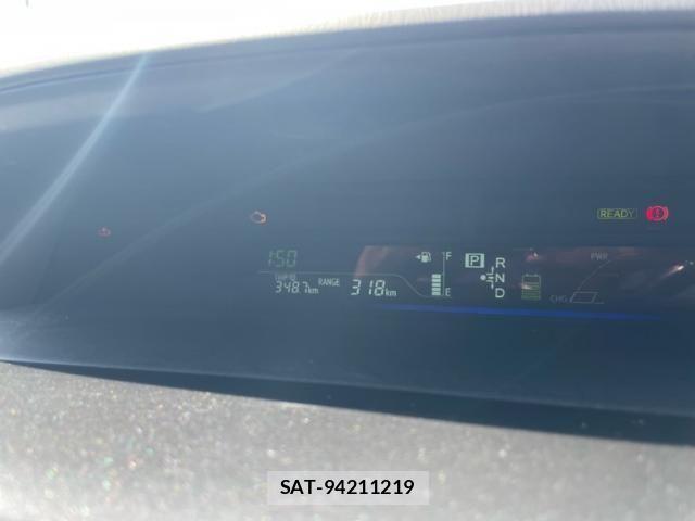 Toyota PRIUS ALPHA 2013-12 8628515-21