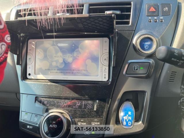 Toyota PRIUS ALPHA 2013-08 8628507-9
