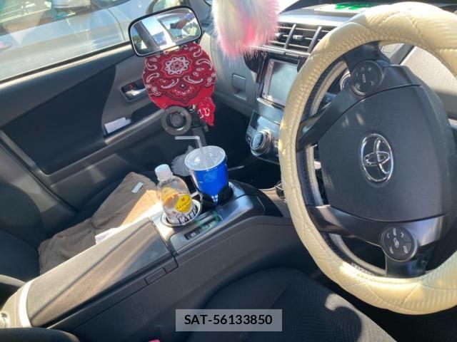 Toyota PRIUS ALPHA 2013-08 8628507-5