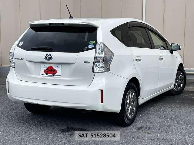 Toyota PRIUS ALPHA 2013-08 8628503-2
