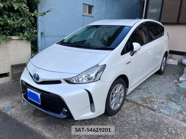 Toyota PRIUS ALPHA 2015-12 8628501-1