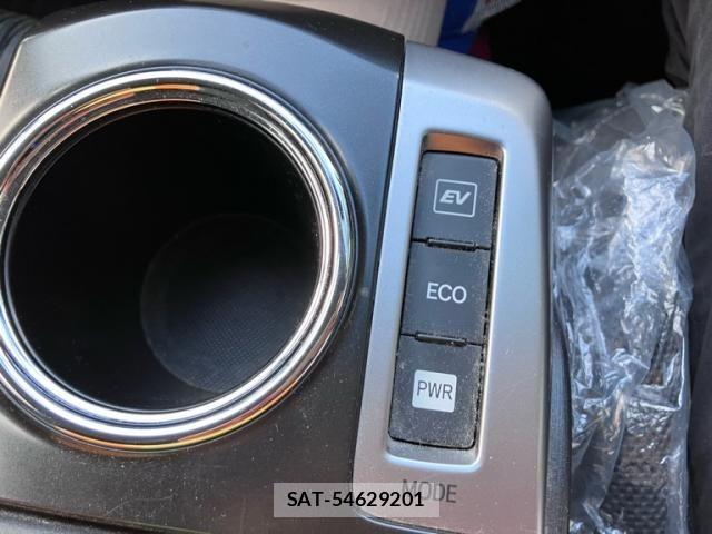 Toyota PRIUS ALPHA 2015-12 8628501-22