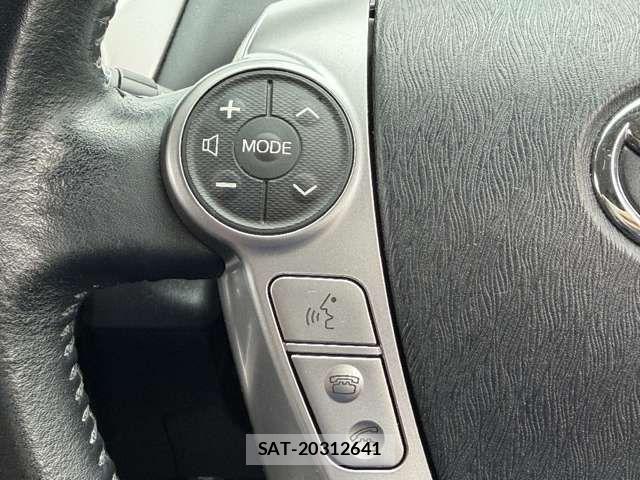 Toyota PRIUS ALPHA 2016-03 8628496-15