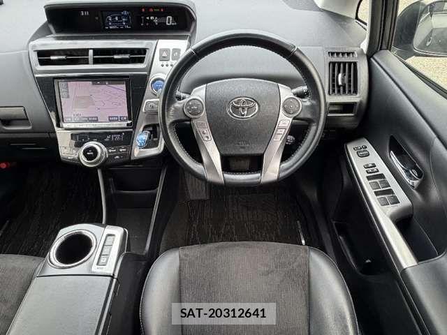 Toyota PRIUS ALPHA 2016-03 8628496-6