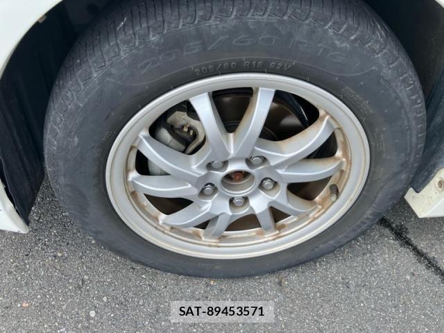 Toyota PRIUS ALPHA 2011-10 8628513-17