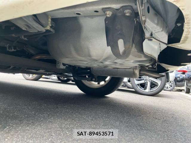 Toyota PRIUS ALPHA 2011-10 8628513-21