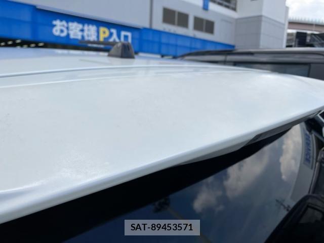 Toyota PRIUS ALPHA 2011-10 8628513-23