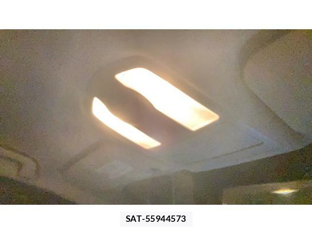 Toyota PRIUS ALPHA 2011-07 8628511-21