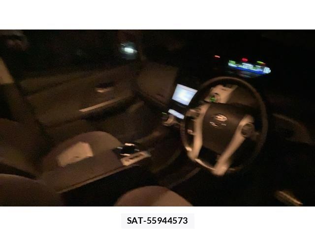 Toyota PRIUS ALPHA 2011-07 8628511-23