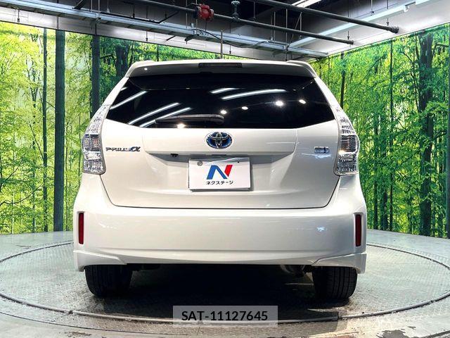 Toyota PRIUS ALPHA 2012-03 8628505-14