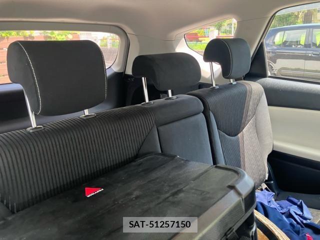Toyota PRIUS ALPHA 2018-02 8628498-19