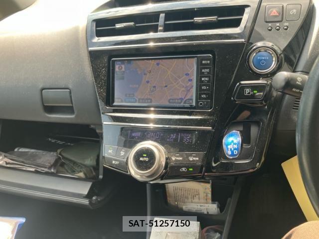 Toyota PRIUS ALPHA 2018-02 8628498-24