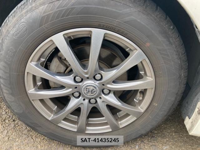 Toyota PRIUS ALPHA 2011-09 8628509-11