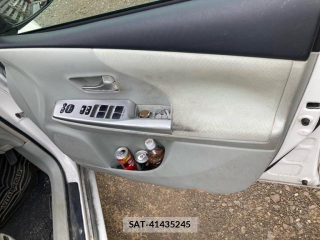 Toyota PRIUS ALPHA 2011-09 8628509-14
