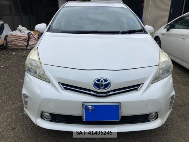 Toyota PRIUS ALPHA 2011-09 8628509-1