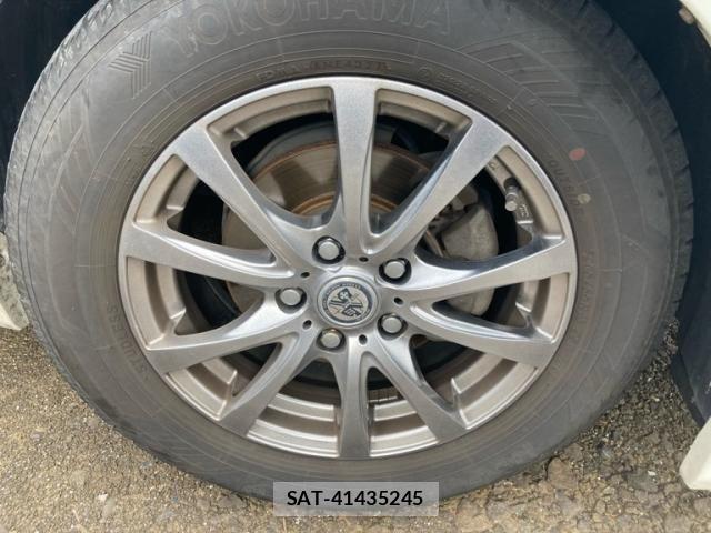 Toyota PRIUS ALPHA 2011-09 8628509-8