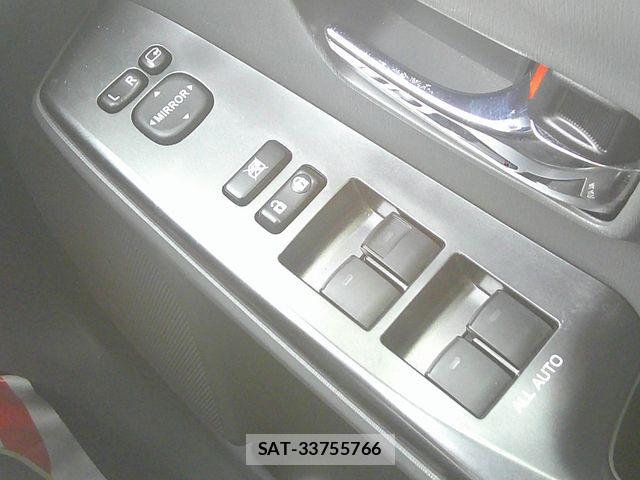 Toyota PRIUS ALPHA 2013-09 8661127-19