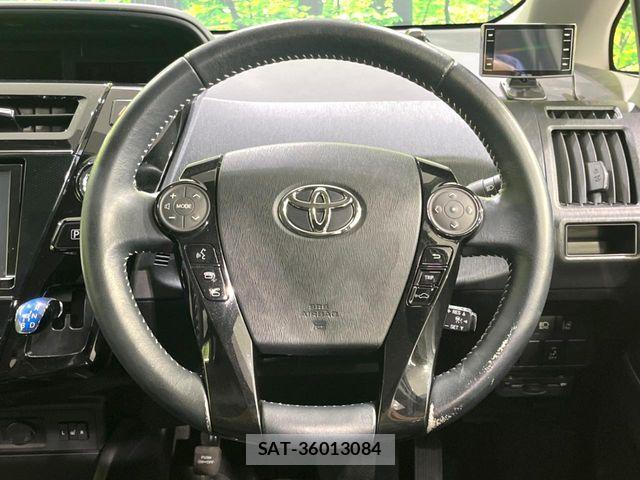 Toyota PRIUS ALPHA 2016-06 8666768-10