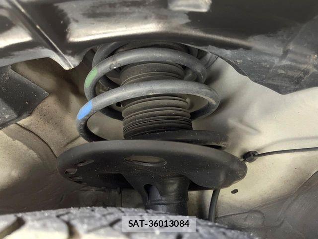 Toyota PRIUS ALPHA 2016-06 8666768-19