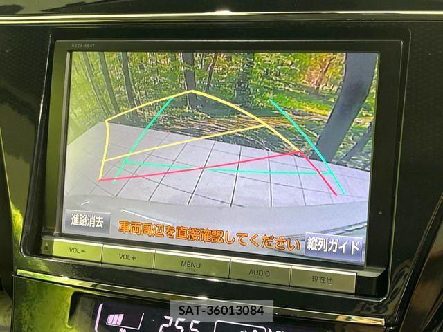 Toyota PRIUS ALPHA 2016-06 8666768-3