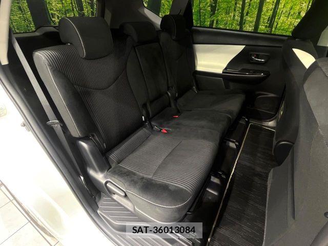 Toyota PRIUS ALPHA 2016-06 8666768-8