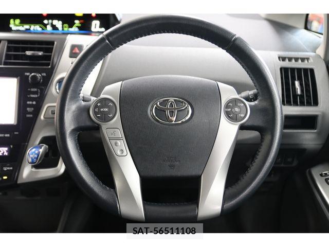Toyota PRIUS ALPHA 2011-06 8666771-15