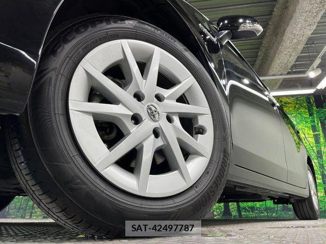 Toyota PRIUS ALPHA 2013-05 8661121-12