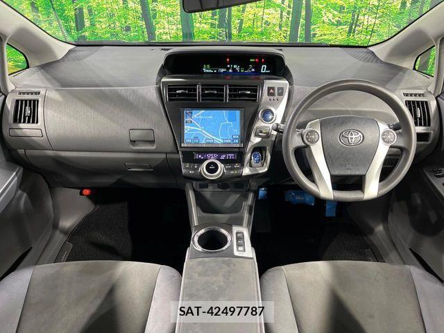Toyota PRIUS ALPHA 2013-05 8661121-1