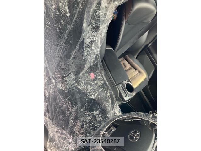 Toyota PRIUS ALPHA 2013-09 8661124-11