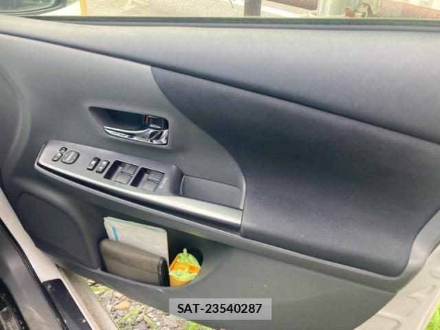 Toyota PRIUS ALPHA 2013-09 8661124-13