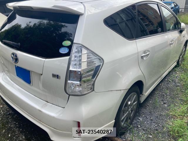 Toyota PRIUS ALPHA 2013-09 8661124-4