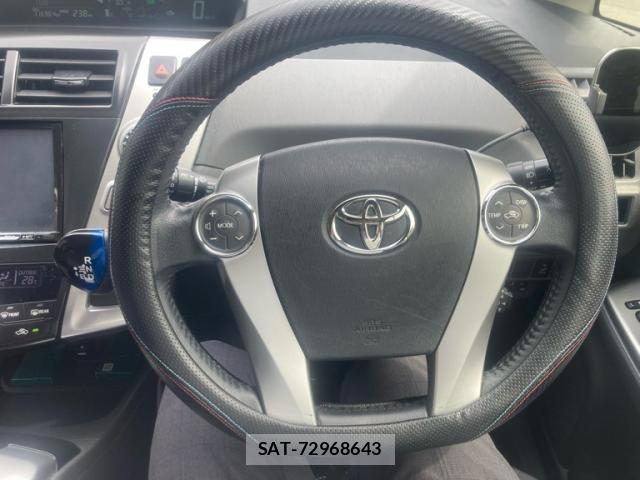 Toyota PRIUS ALPHA 2012-10 8661125-15