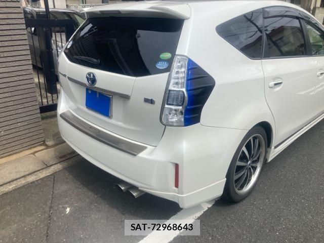 Toyota PRIUS ALPHA 2012-10 8661125-3