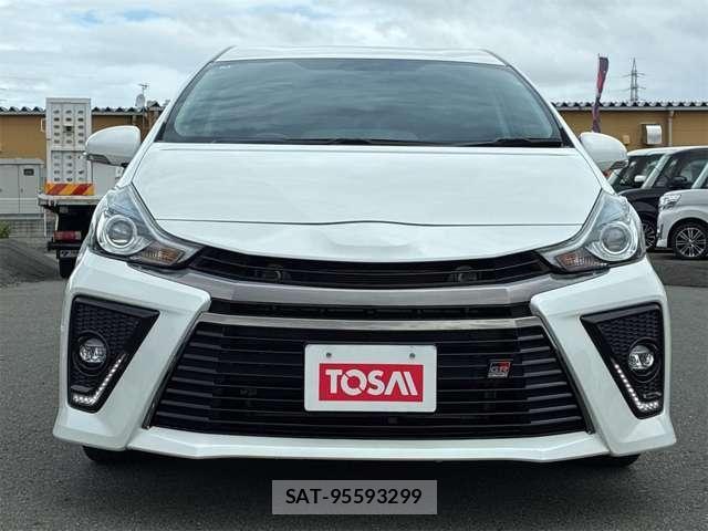 Toyota PRIUS ALPHA 2019-06 8661116-17
