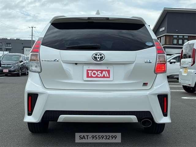 Toyota PRIUS ALPHA 2019-06 8661116-18